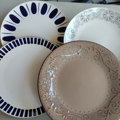 6 Assorted Plates