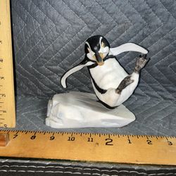 Whoops Penguin by Michelle Emblem 1985 Franklin Mint Hand Painted Porcelain Malaysia