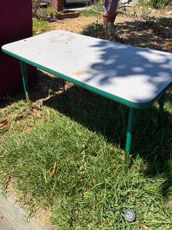 Free table