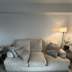Comfortable city furniture sofa– Neutral Color - priced to sell!