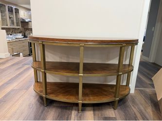 Console/Table