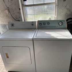🎊EXCELLENT RUNNING SUPER CAPACITY PLUS WASHER & ELECTRIC DRYER WHIRLPOOL SET 🎉ILL DELIVER 🛻FOR FEE💯, BOTH RUN 🏃LIKE NEW & been cleaned. 😻ILL RUN
