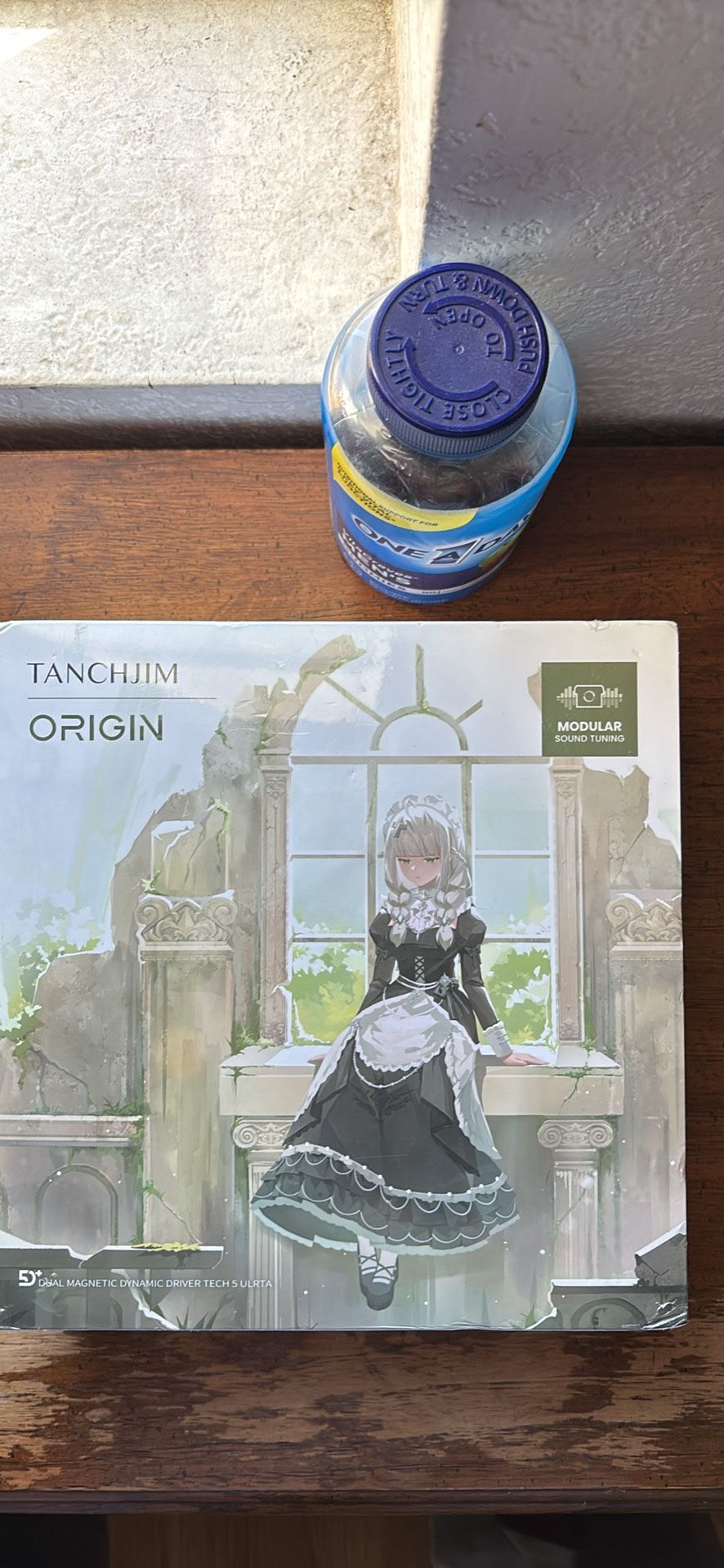 Tanchjim Origin “Lost Manor” Limited Edition IEMs
