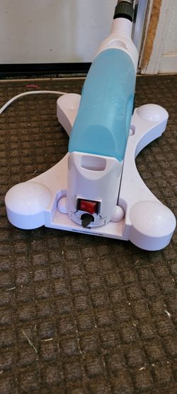 Professional stand-up steamer