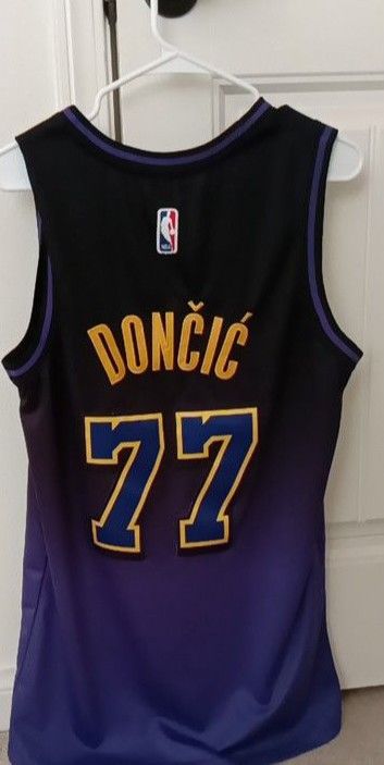 Lakers Jersey $40