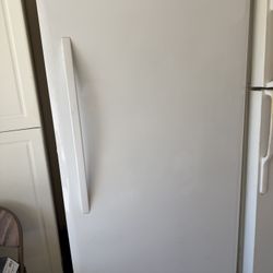 Bundle Freezer And Refrigerator 
