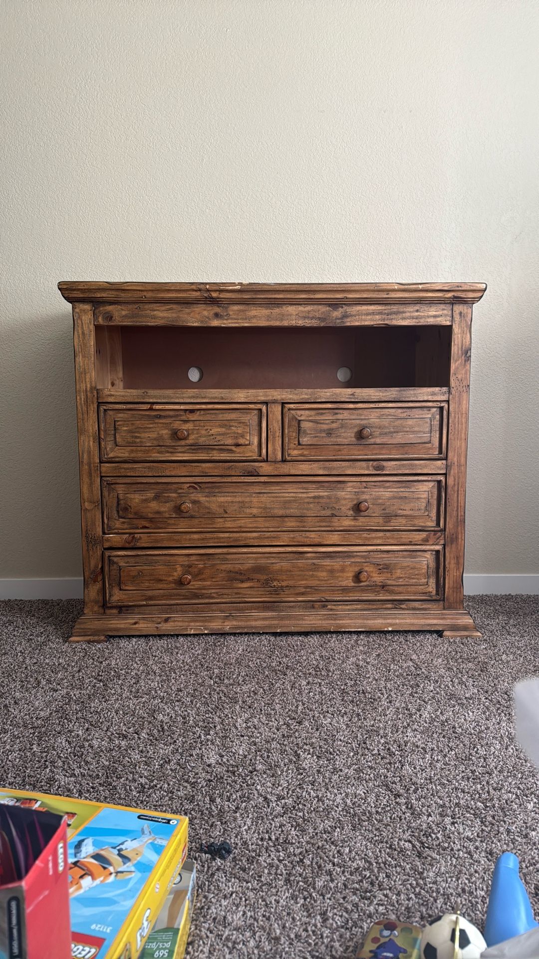 Wooden Tv Stand /dresser