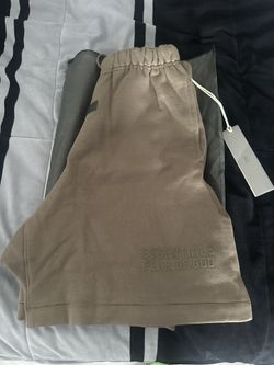 Small Essentials shorts
