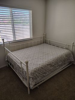 Full size Bed w/ Twin trundle
