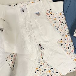 Karate Gi/ Karate Dress/ Arawaza