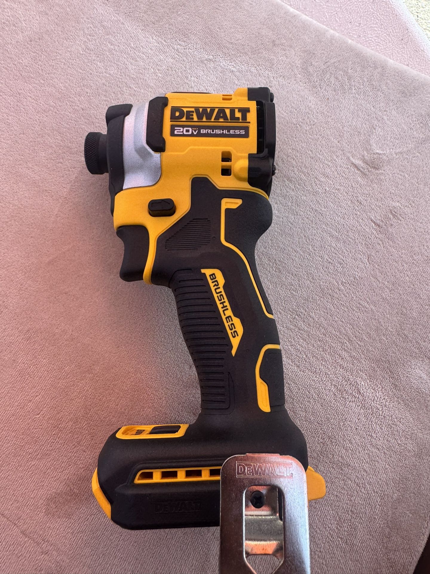 DEWALT ATOMIC 20V MAX Cordless Brushless Compact 1/4 in. Impact Driver (Tool Only)