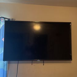 50 Inch TCL Like New 
