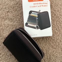 FurArt Credit Card Wallet (RFID Blocking) 