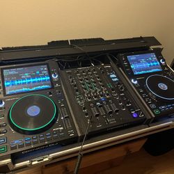 Denon Sc6000 X2 And Denon X1850 Mixer