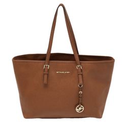 New Brown Leather Michael Kors Large Bag 
