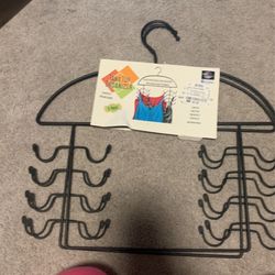 2 Pack Tank Top Hangers Organizer