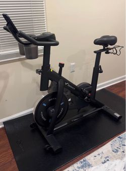 MERACH Magnetic Indoor Cycling Bike with Mat - Excellent Condition