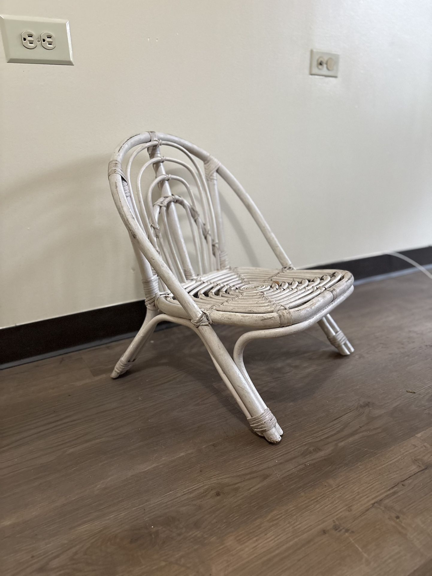 Kids Wicker Chair