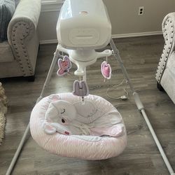 Fisher price Baby Swing Pink 
