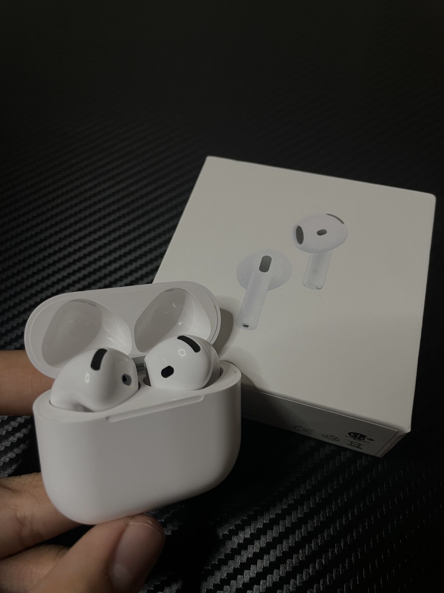 AirPods 4 Anc