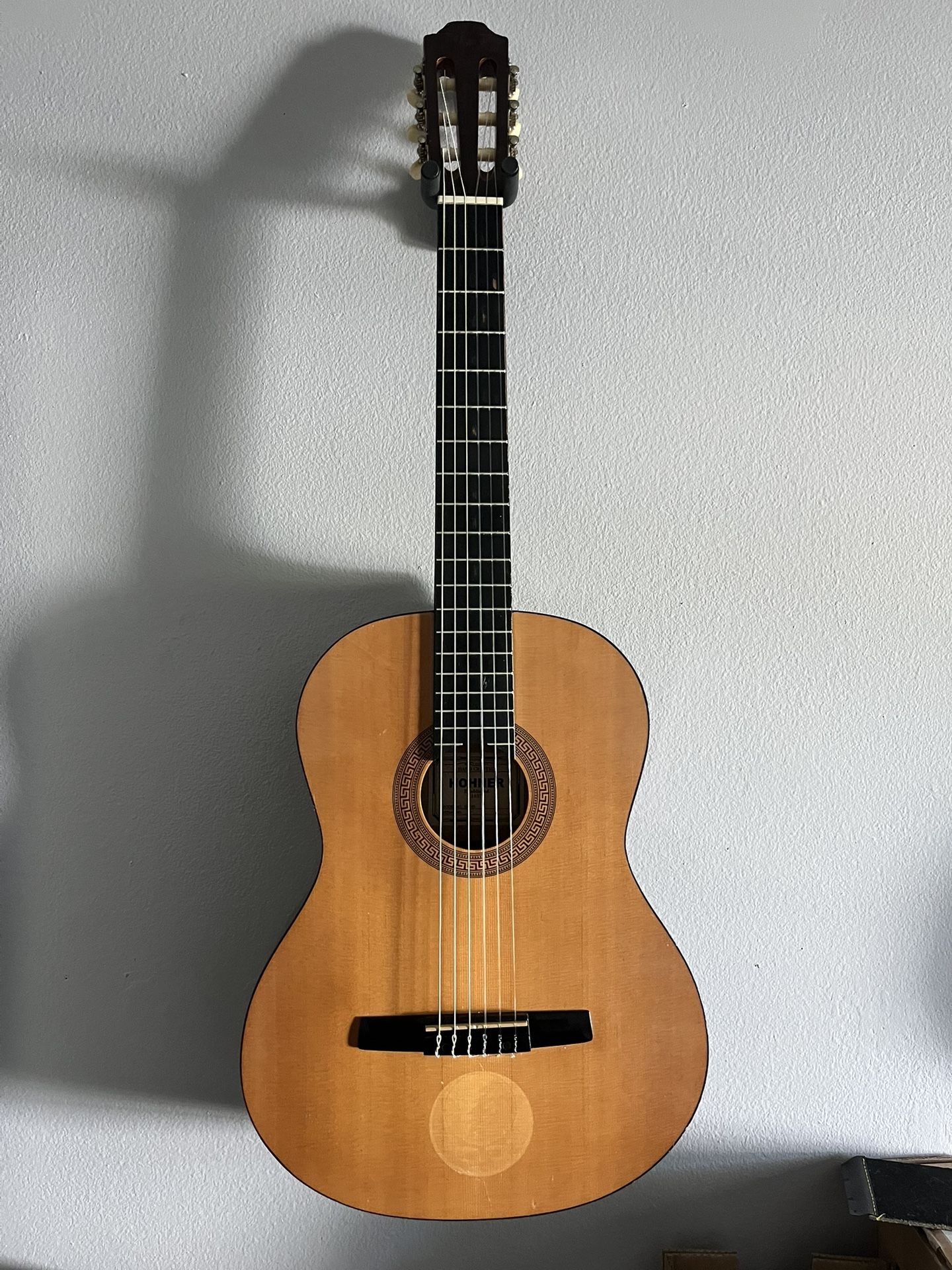 Hohner HC06 Classical Guitar
