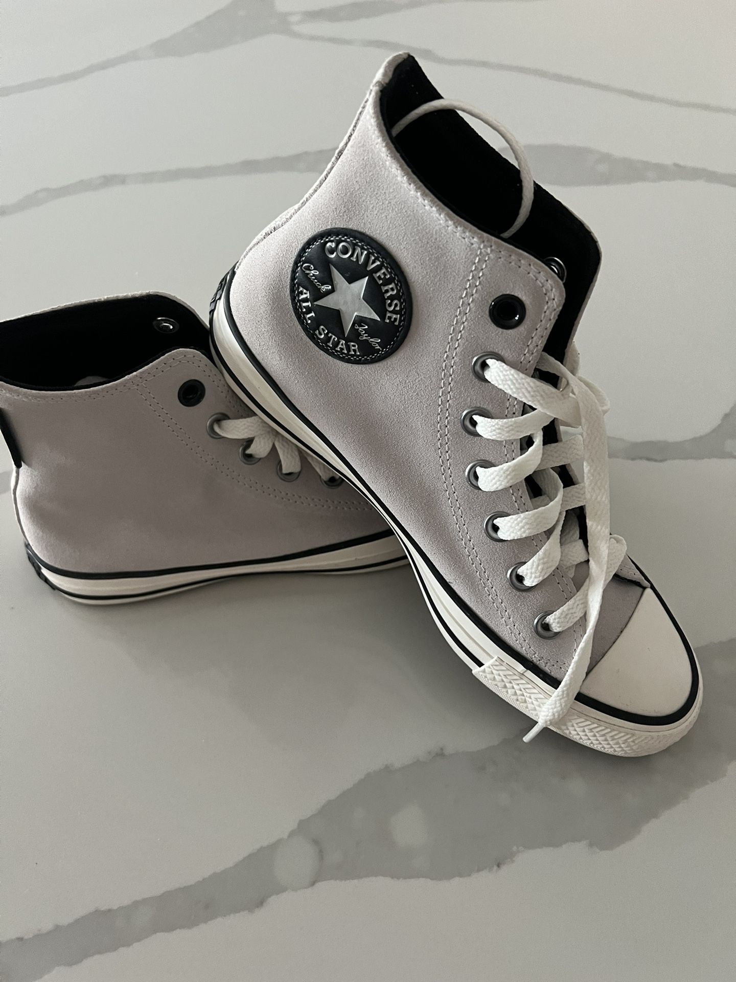 Converse Chuck Taylor High Sneakers Pale Putty Suede Skate Shoes Women A05697C