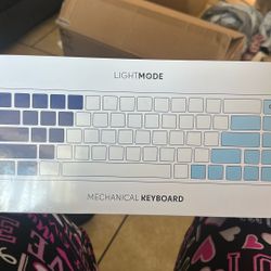 Mechanical keyboard 
