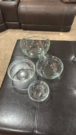 Kitchen bowls