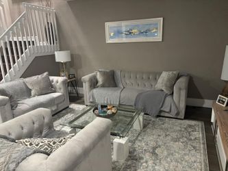 Leaving room set