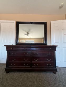 Dresser and mirror set
