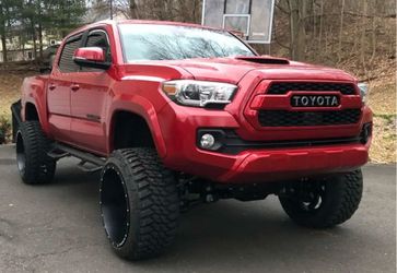 🔥PACKETE DE RINES, GOMAS, & LIFTKIT 6”🔥 XPD 704 MATTLE BLACK 22x12, 33x12.50R22, ROUGH COUNTRY 6 INCH LIFT TACOMA, TUNDRA
