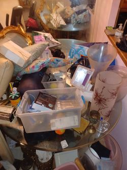 Large Glass Dinning Table And 6 Chairs 