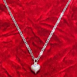 925 Silver necklace With Nice Heart Pendant 