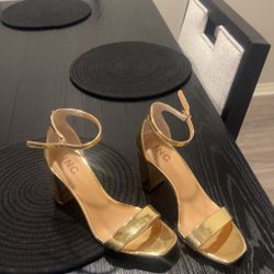 I.N.C macy’s heels 