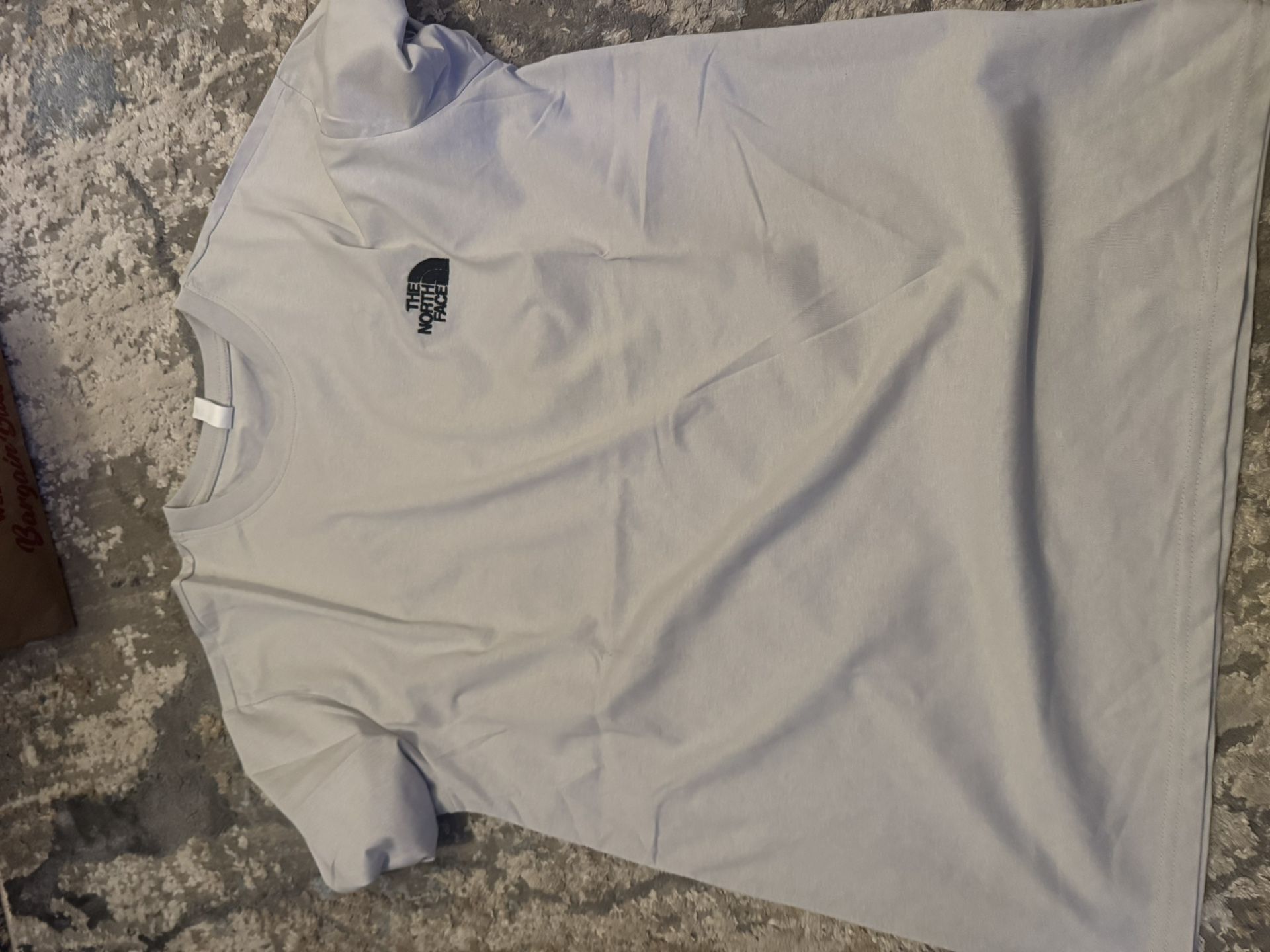 THE NORTH FACE T SHIRT
