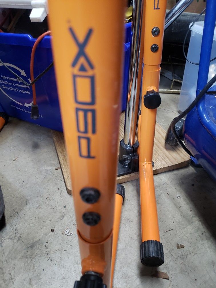 P90X STEEL PUSH UP BARS, L-SIT, HANDSTANDS ETC