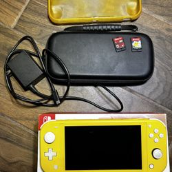 Nintendo Yellow Switch 