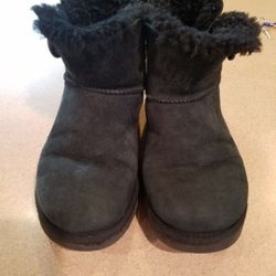 Ugg Mini Bailey Boots Size 9 Black