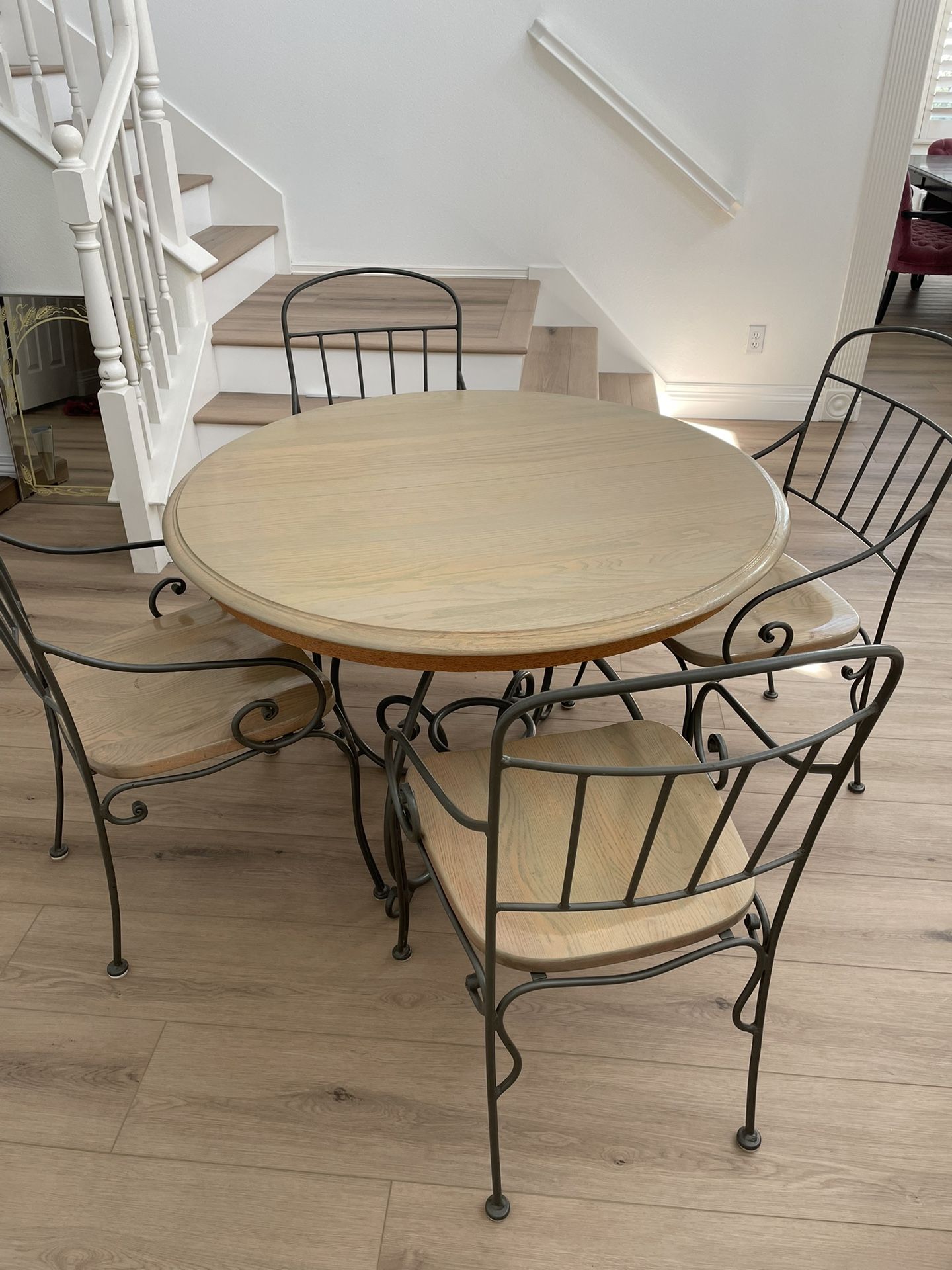 Table With Chairs