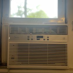Midea 12000 Btu Window Air Conditioner