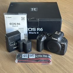 Canon R6 Mark II – Excellent Condition – Box + Accessories