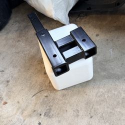 Trailer Hitch Raise Or Lower