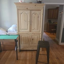 Entertainment Cabinet 