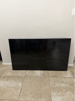 TCL 55" 4K UHD Smart Roku TV (Model: 55S421)
