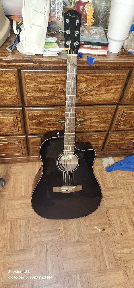 Fender Electric /acustic Guitar