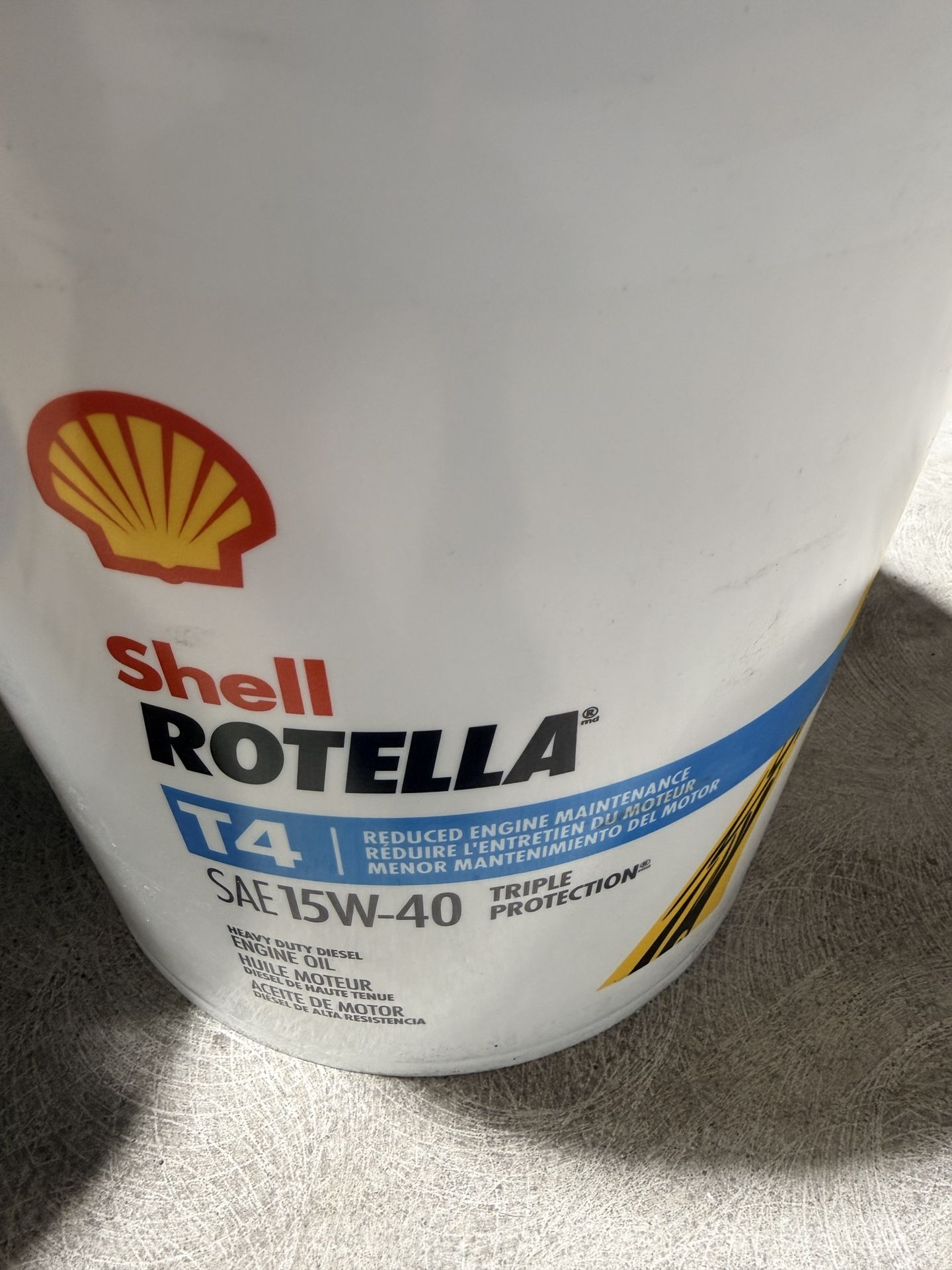 Rotella T4 15w40 Diesel Oil 5 Gallons