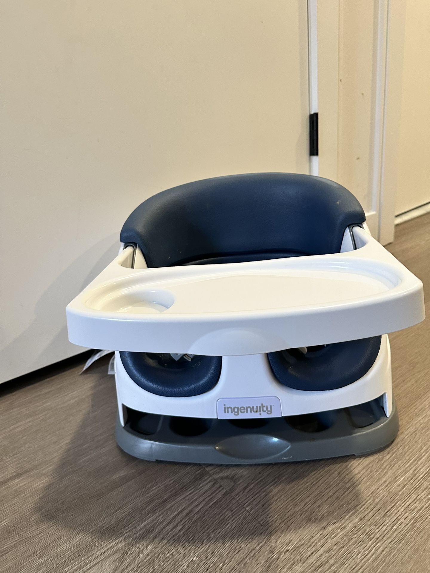 Ingenuity Baby Base 2-in-1 Booster Feeding and Floor Seat with Self-Storing Tray 