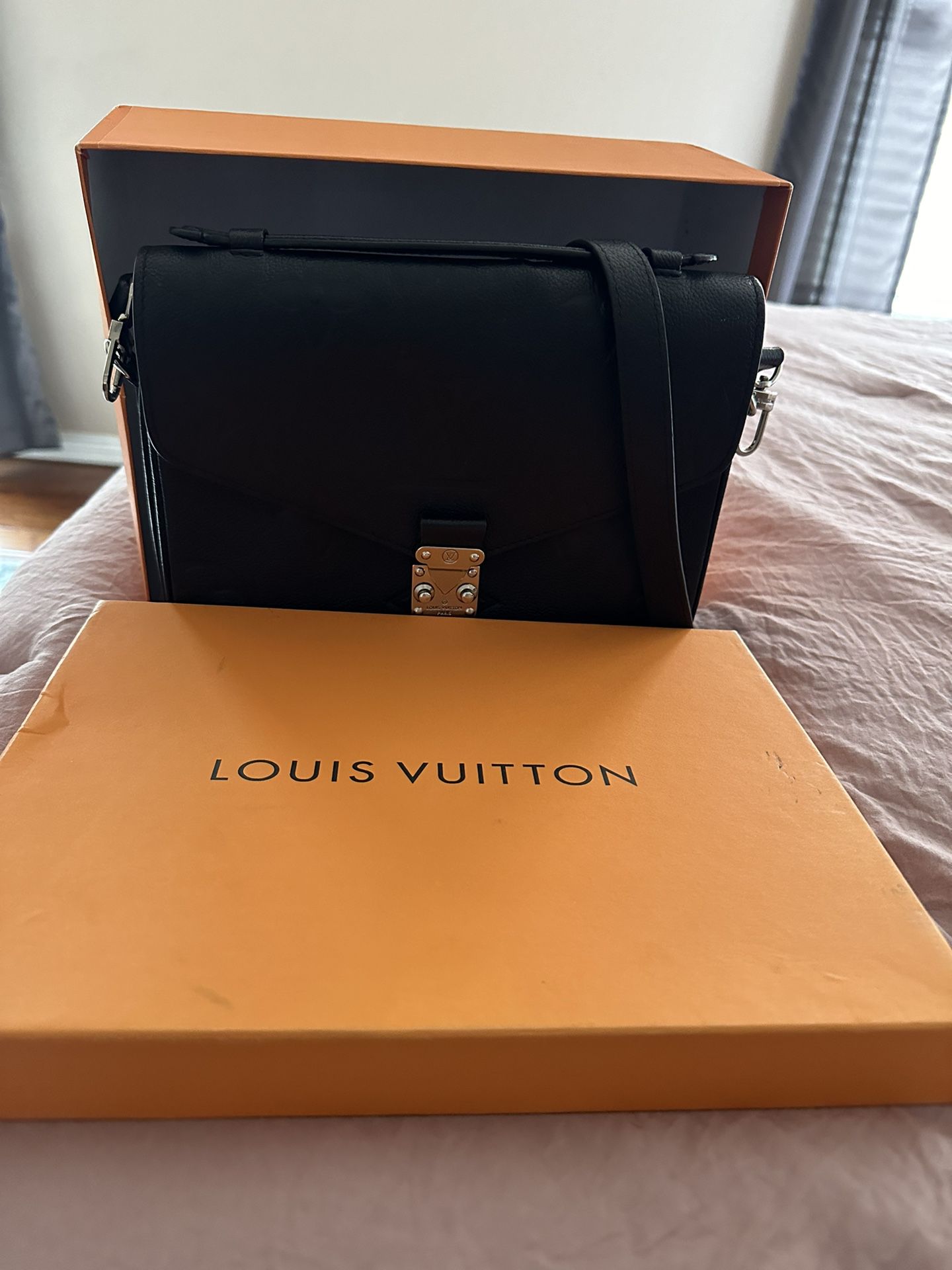 Black Louis Vuitton Purse