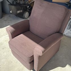 EZ reclinable brown chair