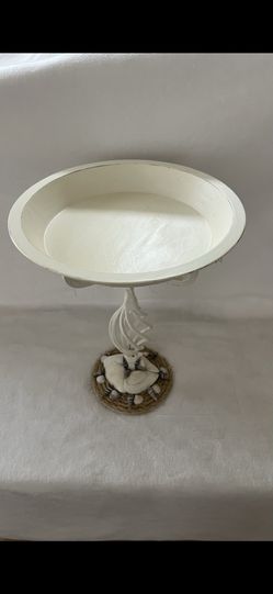 Coastal Pedestal Tray